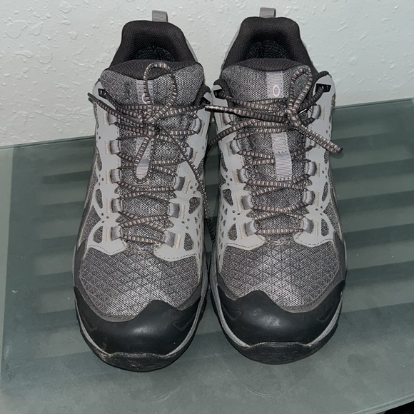 Oboz Women’s Cirque Low Waterproof Hiking Shoes - Picture 4 of 13